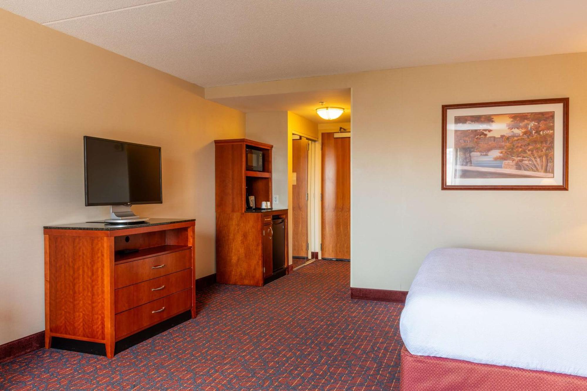 Hilton Garden Inn Manchester Downtown Exterior foto